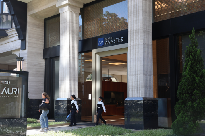 Master banco fachada